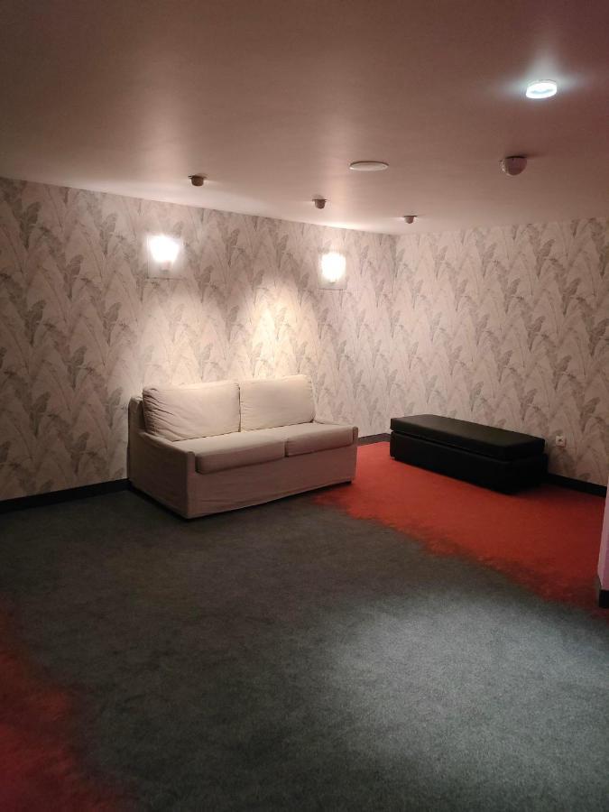 Ibis Styles Bethune Bruay La Buissiere Экстерьер фото