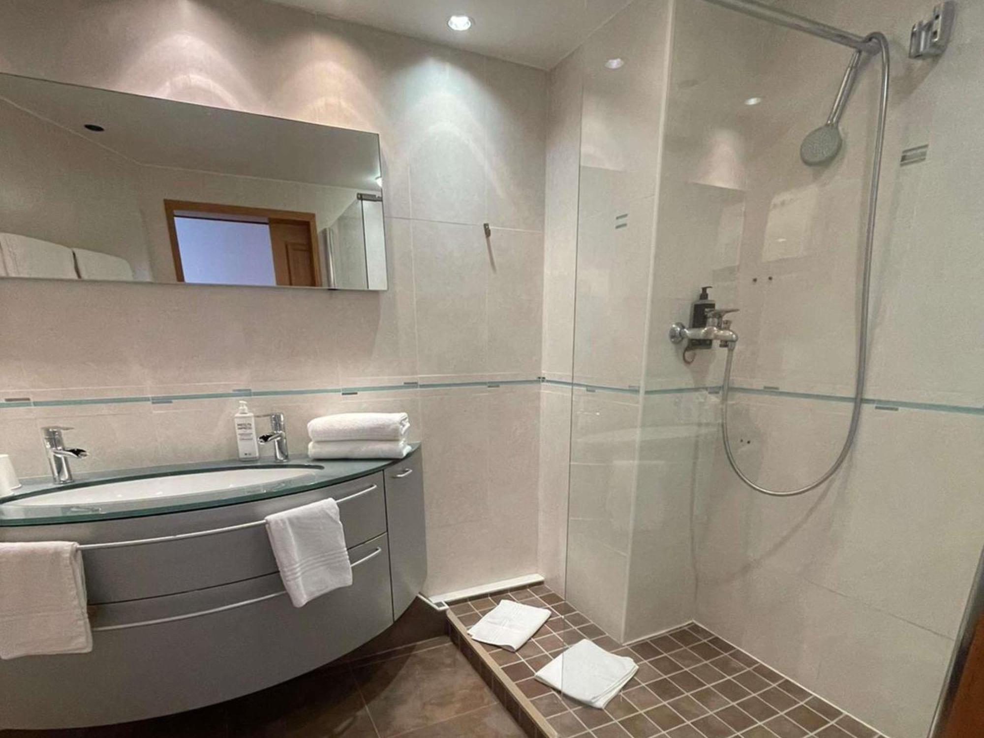 Ibis Styles Bethune Bruay La Buissiere Экстерьер фото